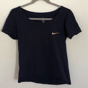 NIKE T SHIRT